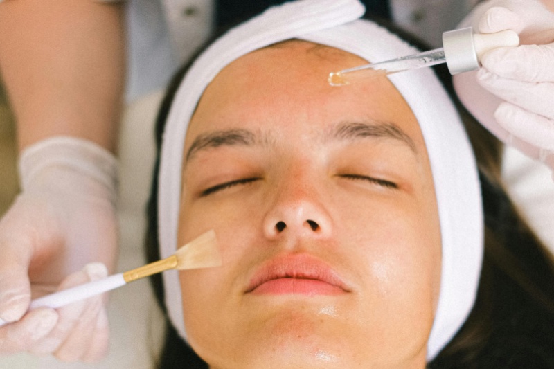 facials by pure esthetics